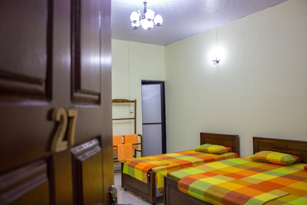 Satyodaya Educational Training Centre Канди Екстериор снимка